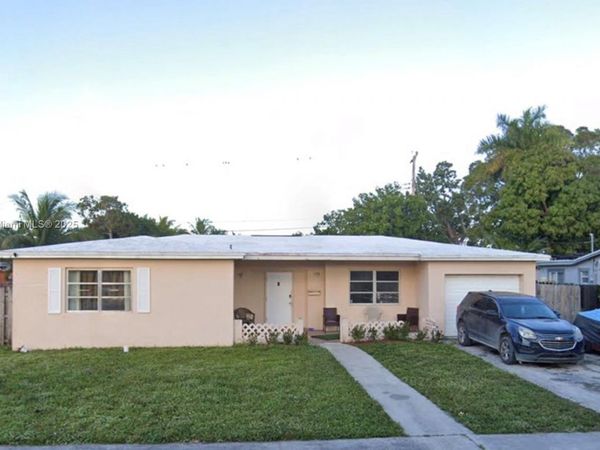 4361 NW 35th Ter, Lauderdale Lakes, FL 33309