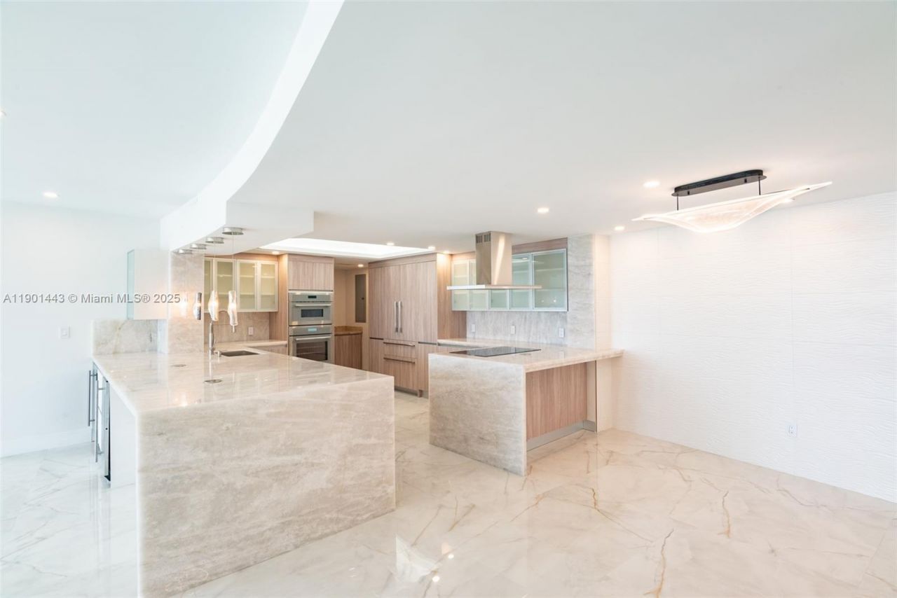 700 S Ocean Blvd, Unit 504, Boca Raton, FL 33432 Photo