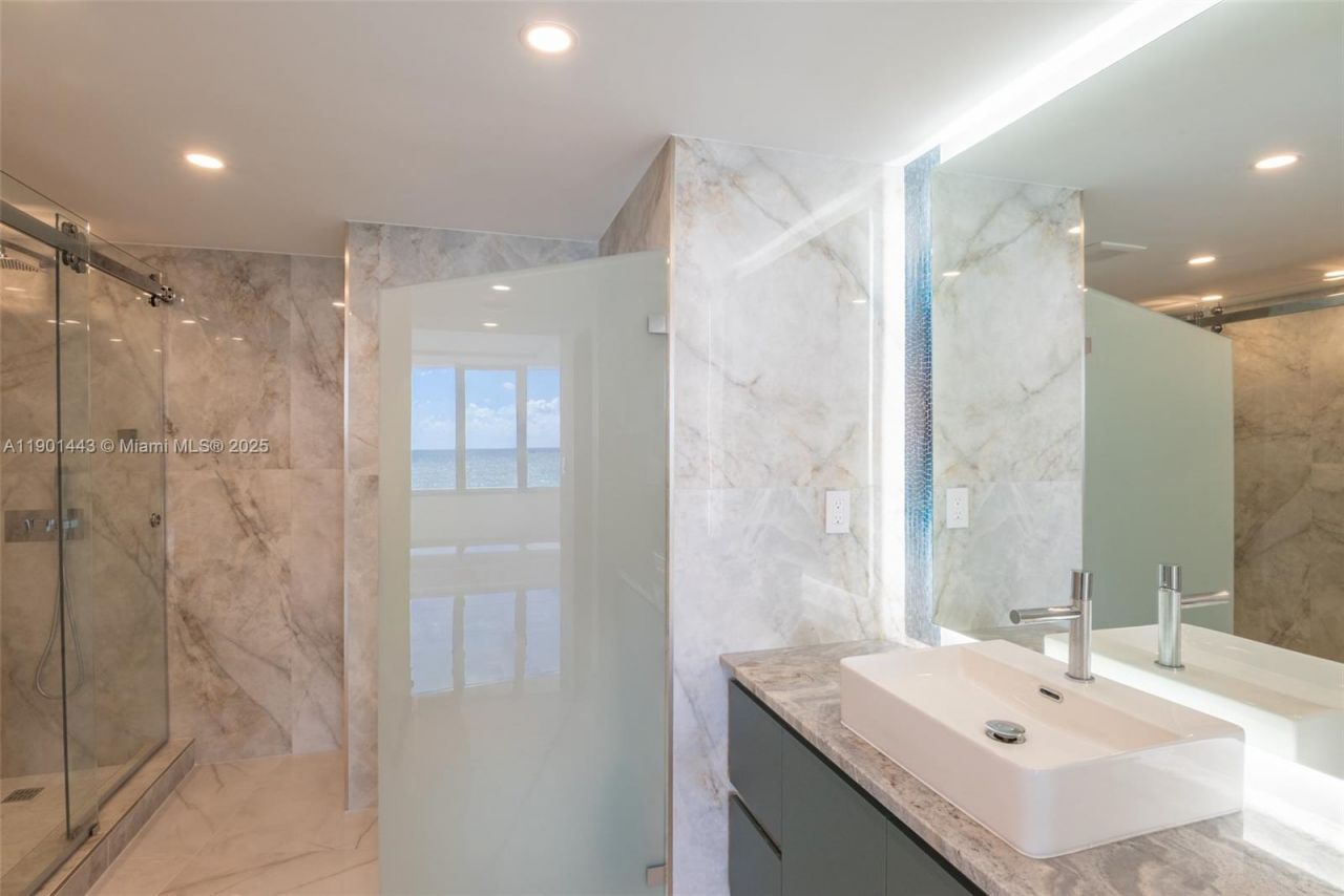 700 S Ocean Blvd, Unit 504, Boca Raton, FL 33432 Photo