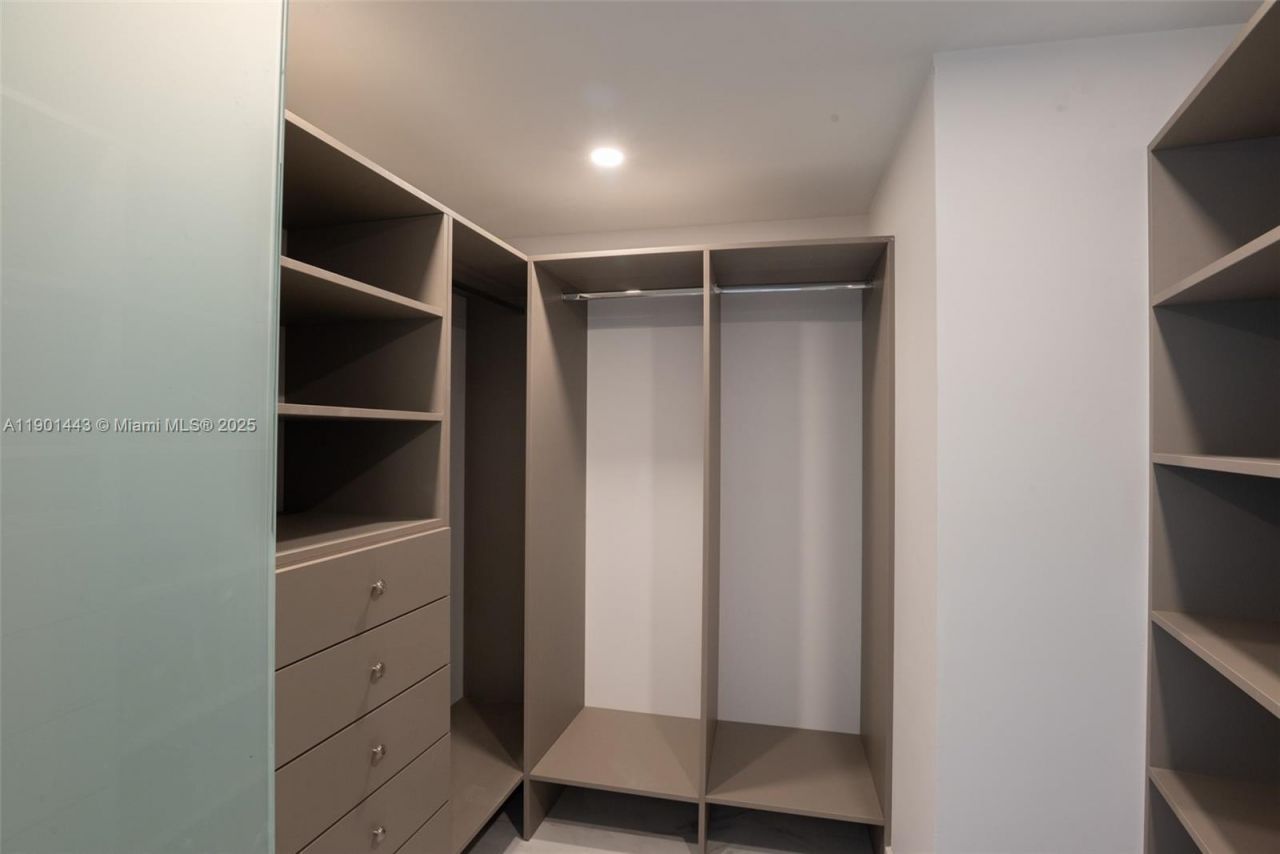 700 S Ocean Blvd, Unit 504, Boca Raton, FL 33432 Photo