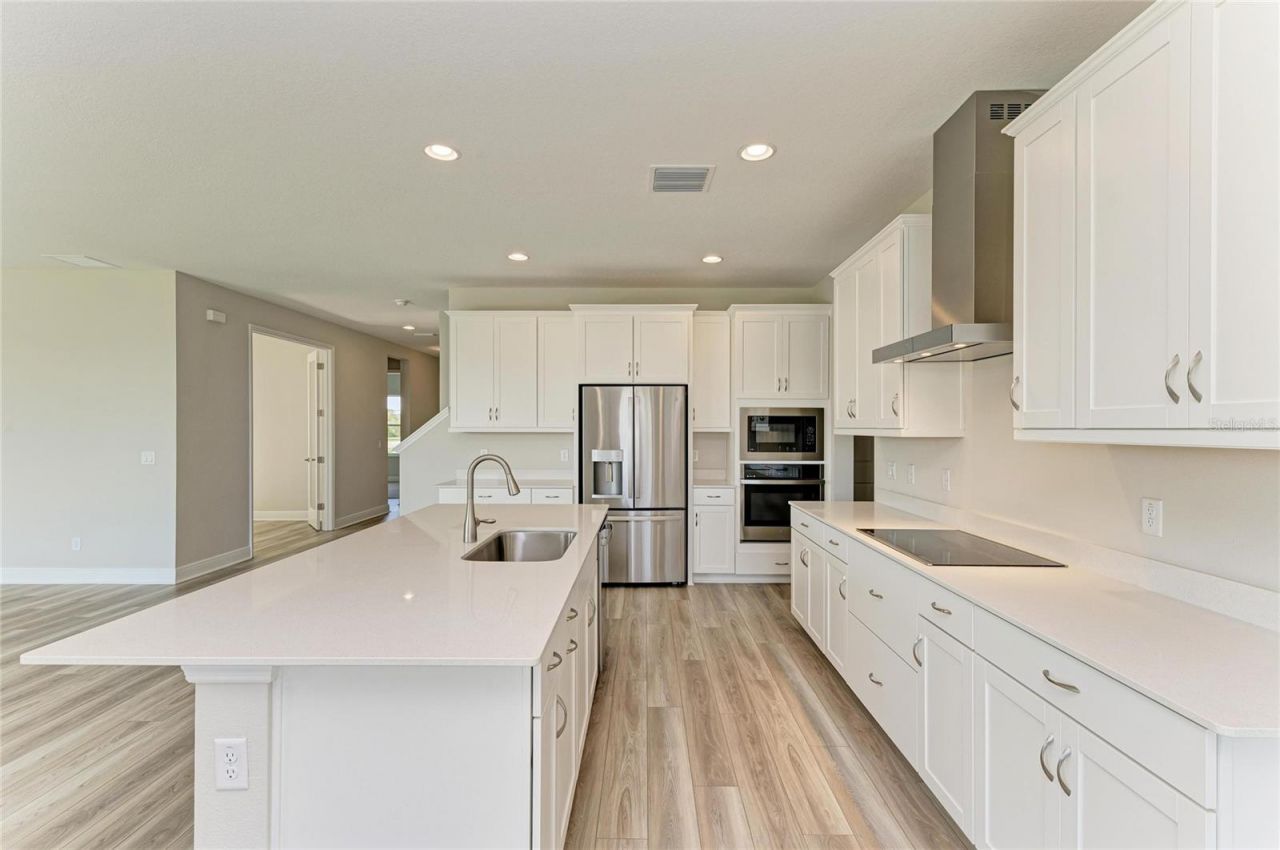 10160 Surrey Rose Drive, San Antonio, FL 33576 Photo