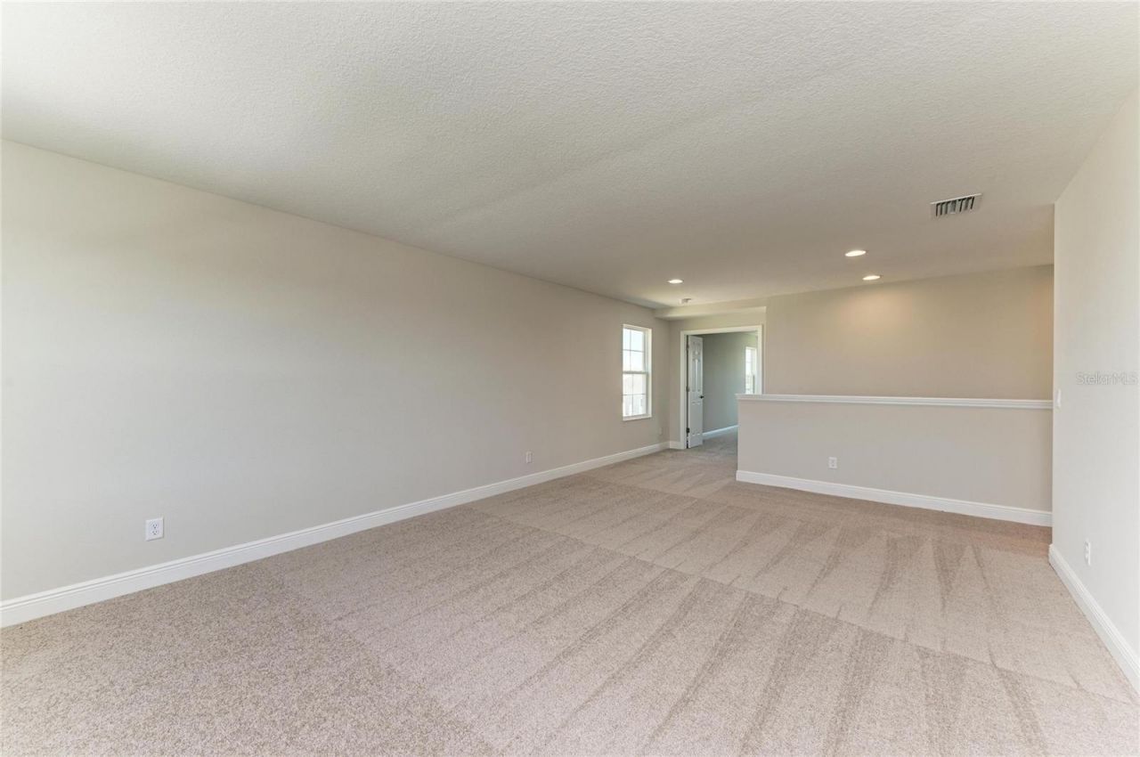 10160 Surrey Rose Drive, San Antonio, FL 33576 Photo