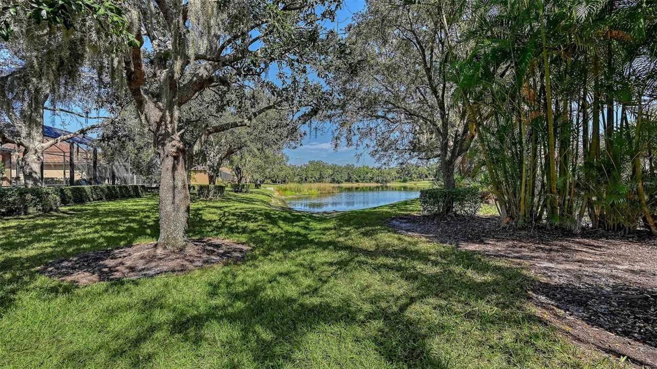 7656 Portstewart Drive, Lakewood Ranch, FL 34202 Photo