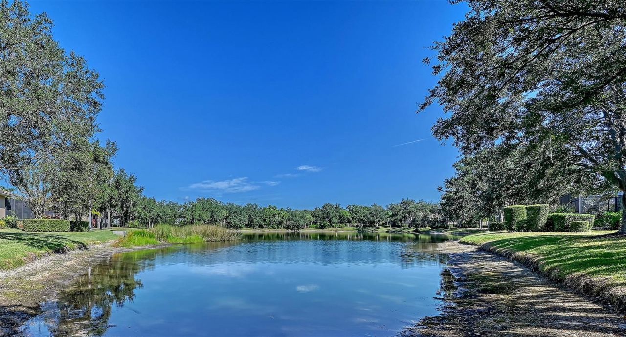 7656 Portstewart Drive, Lakewood Ranch, FL 34202 Photo