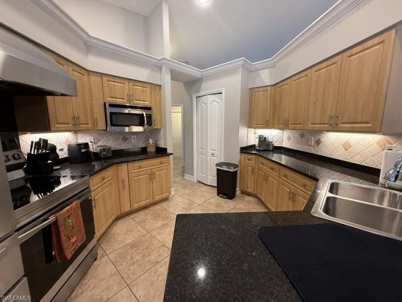 2276 Heritage Greens Dr, Naples, FL 34119 Photo