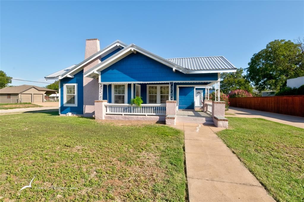 1001 E Wells Street, Stamford, TX 79553 Main Photo