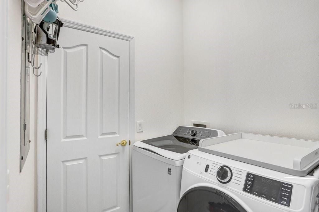 10026 Seymour Way, Tampa, FL 33626 Photo