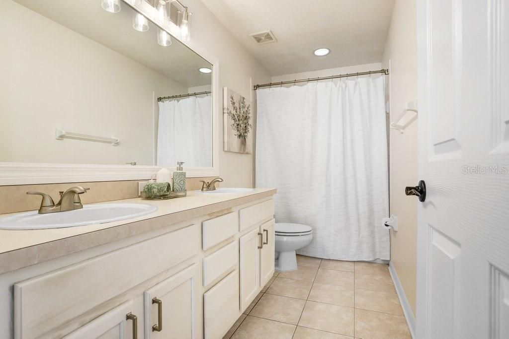 10026 Seymour Way, Tampa, FL 33626 Photo