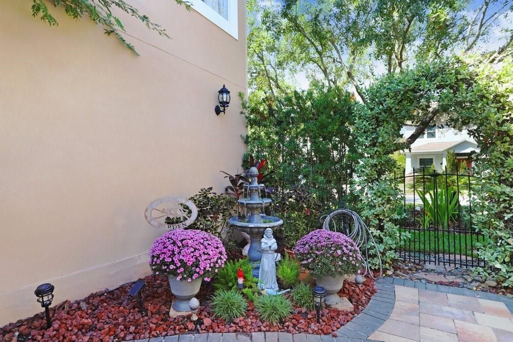 10026 Seymour Way, Tampa, FL 33626 Photo