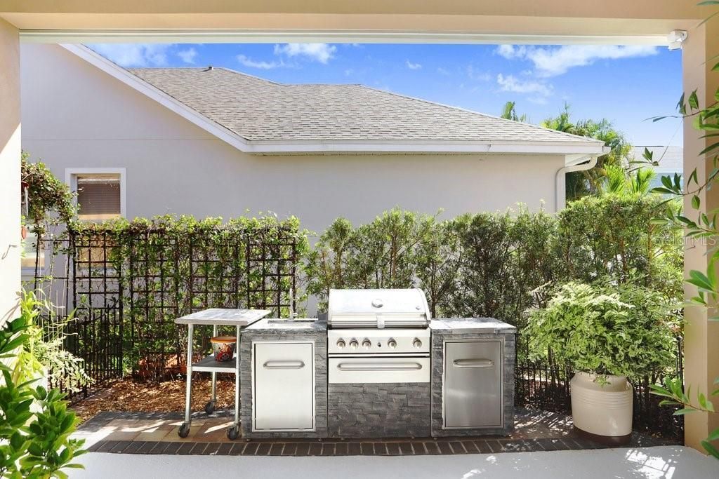 10026 Seymour Way, Tampa, FL 33626 Photo