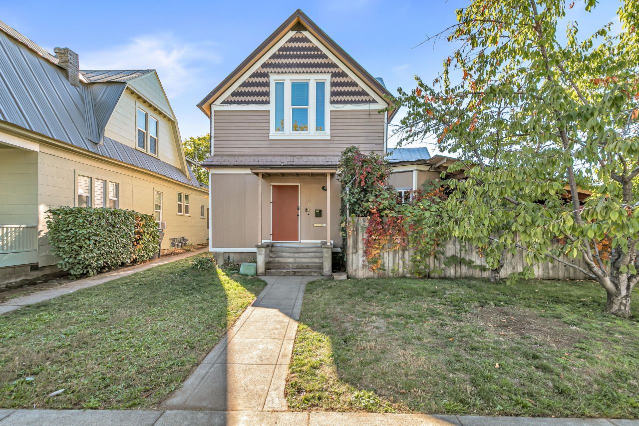 441 N Grape Street, Medford, OR 97501 Main Photo