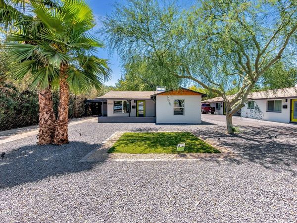 3110 N 39TH Street, Phoenix, AZ 85018