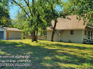 18594 Mimosa Circle, Warsaw, MO 65355