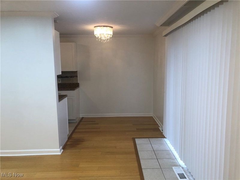 1402 Golden Gate Boulevard, Unit G102, Mayfield Heights, OH 44124 Photo 10