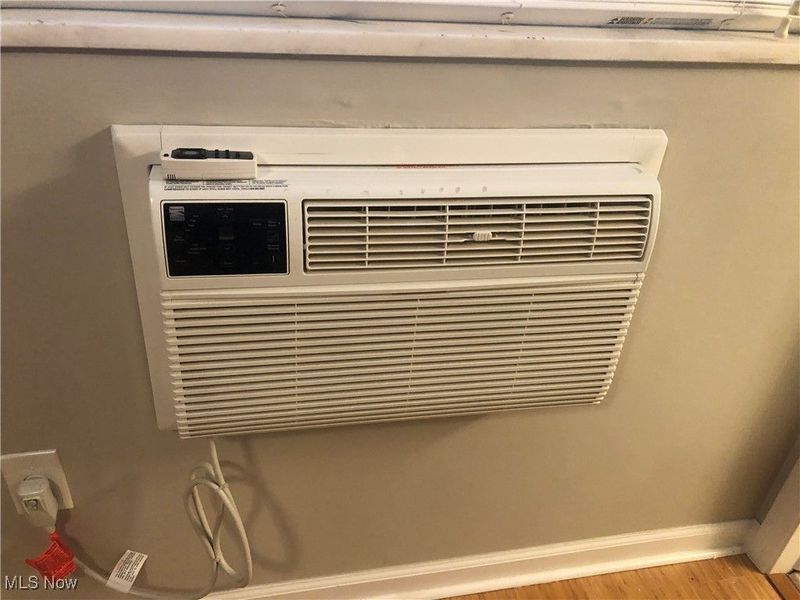 1402 Golden Gate Boulevard, Unit G102, Mayfield Heights, OH 44124 Photo 15