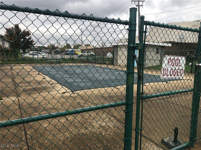 1402 Golden Gate Boulevard, Unit G102, Mayfield Heights, OH 44124 Photo 38