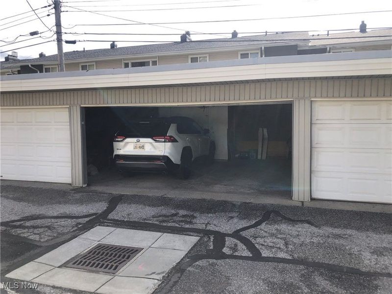 1402 Golden Gate Boulevard, Unit G102, Mayfield Heights, OH 44124 Photo 43