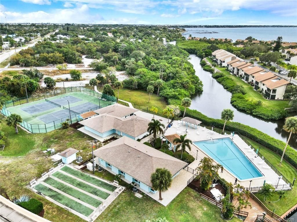 1421 NE 14th Court, Unit Q20, Jensen Beach, FL 34957 Photo