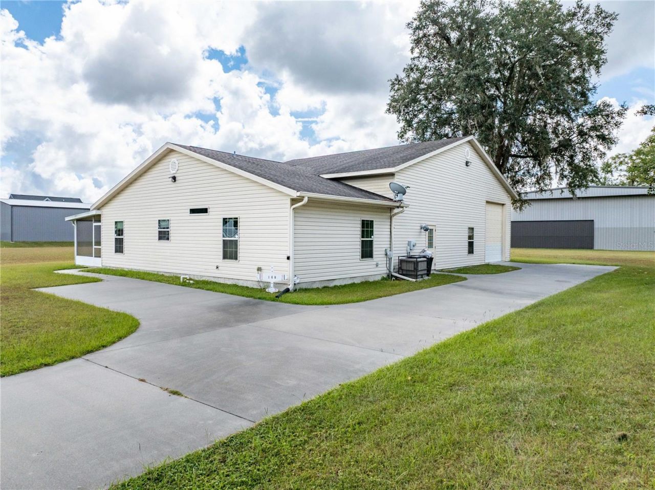 168 SW Poberezny Gln, Lake City, FL 32025 Photo