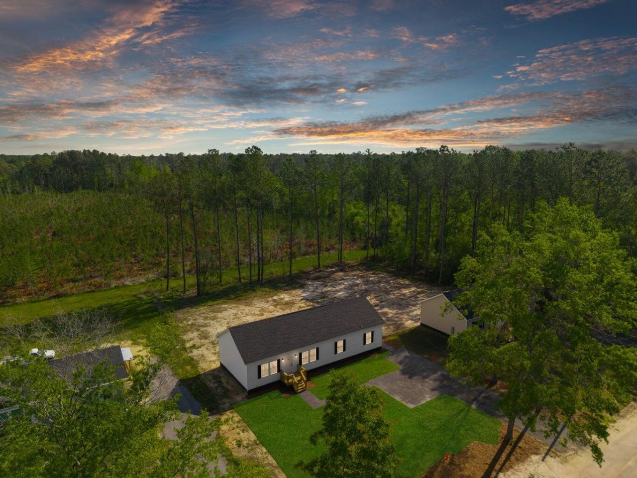 117 Dotson Street Photo 4