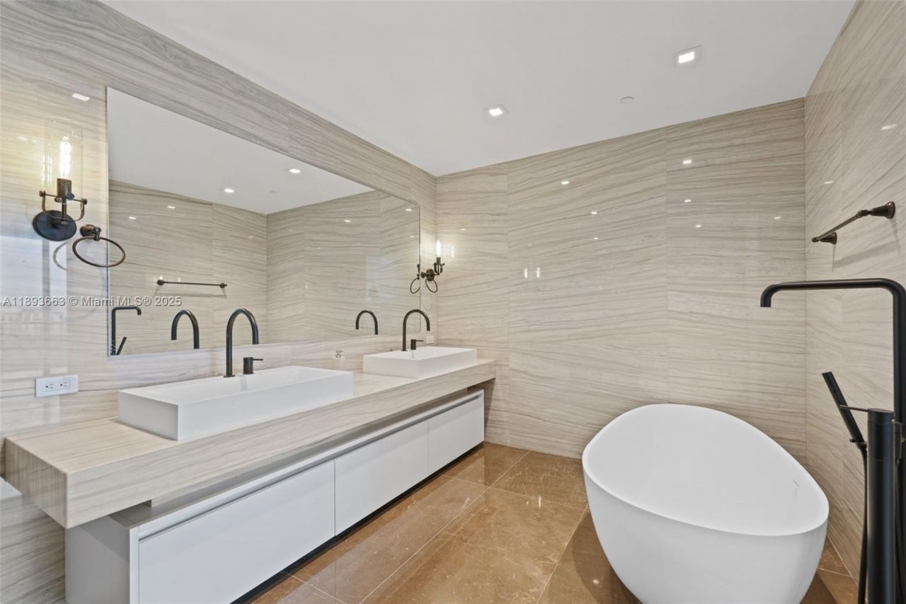 2200 N Ocean Blvd, Unit N504, Fort Lauderdale, FL 33305 Photo