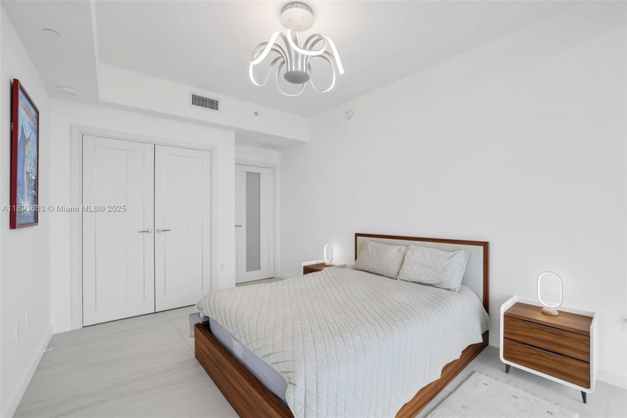 2200 N Ocean Blvd, Unit N504, Fort Lauderdale, FL 33305 Photo