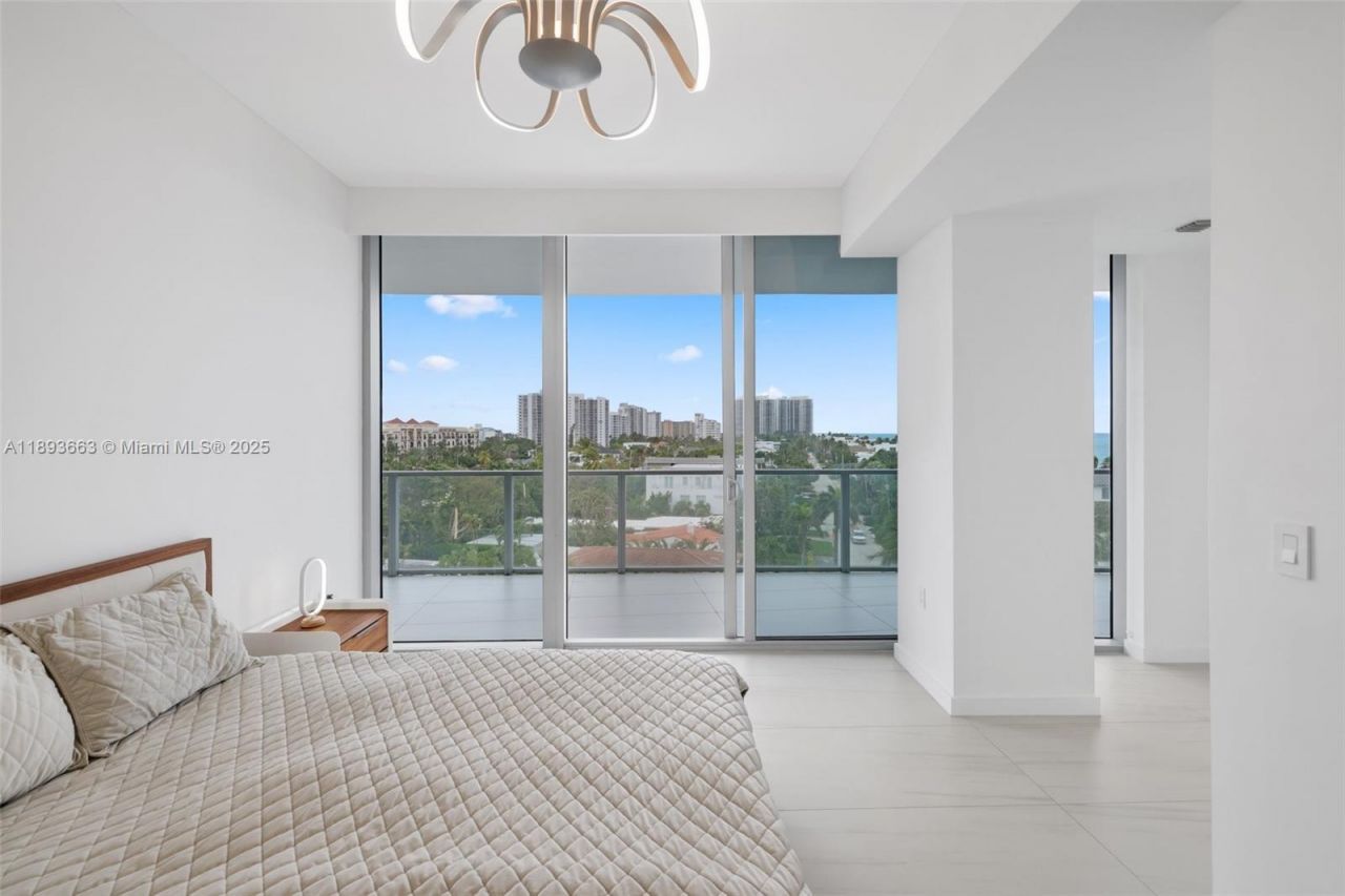 2200 N Ocean Blvd, Unit N504, Fort Lauderdale, FL 33305 Photo