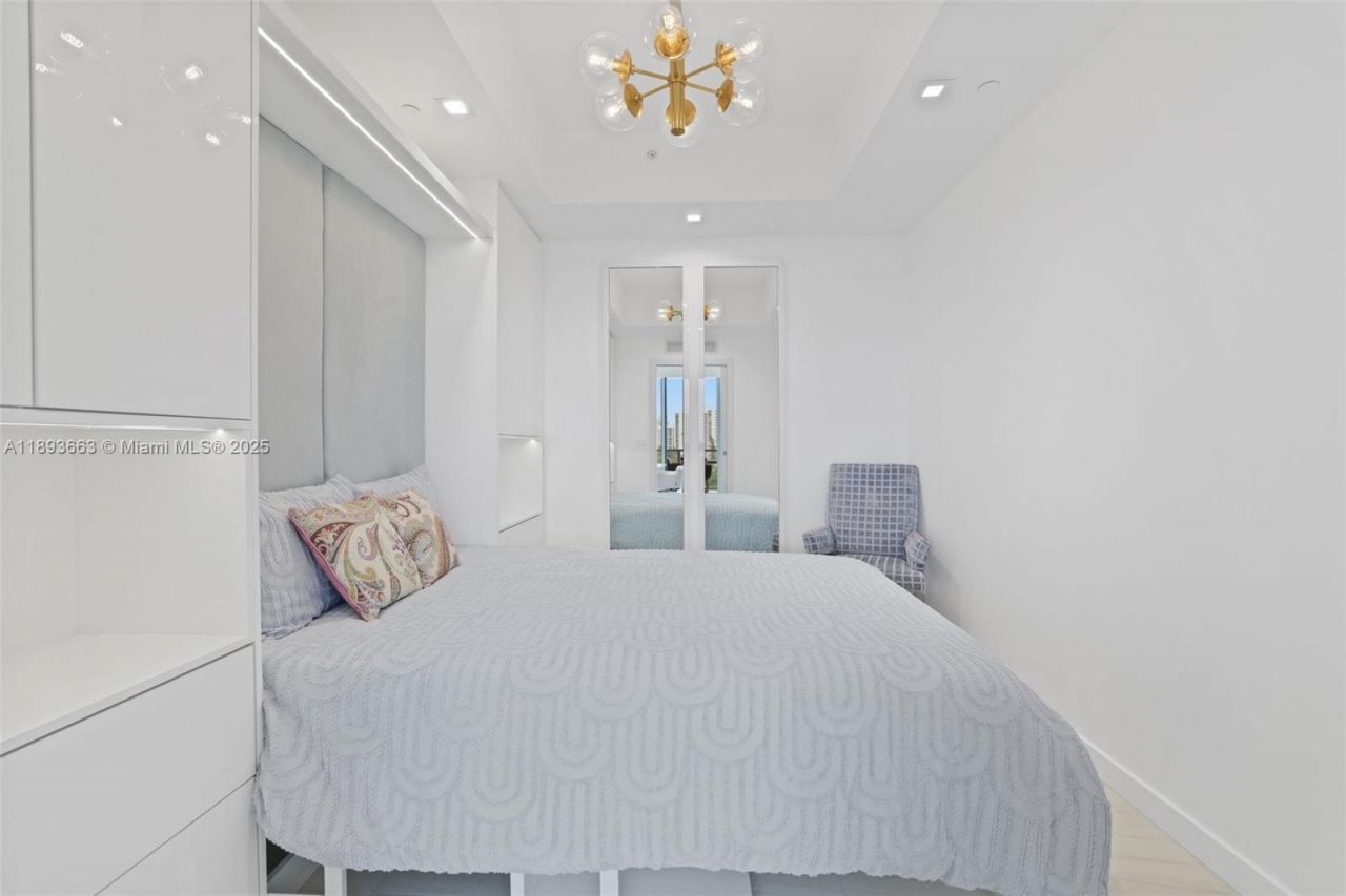 2200 N Ocean Blvd, Unit N504, Fort Lauderdale, FL 33305 Photo