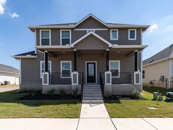303 Ravens Crest DR, Hutto, TX 78634