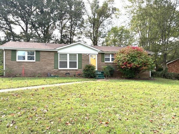 207 Dale Ter, Clarksville, TN 37042