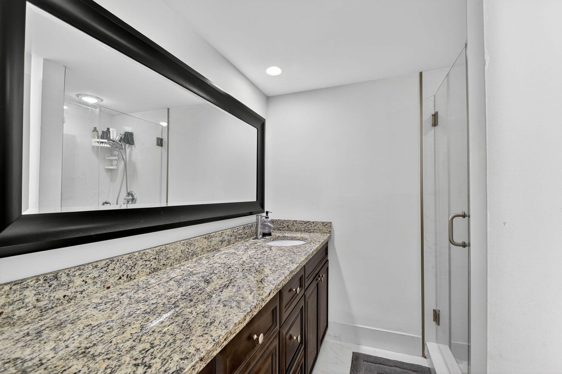 2409 24th Way, West Palm Beach, FL 33407 Photo