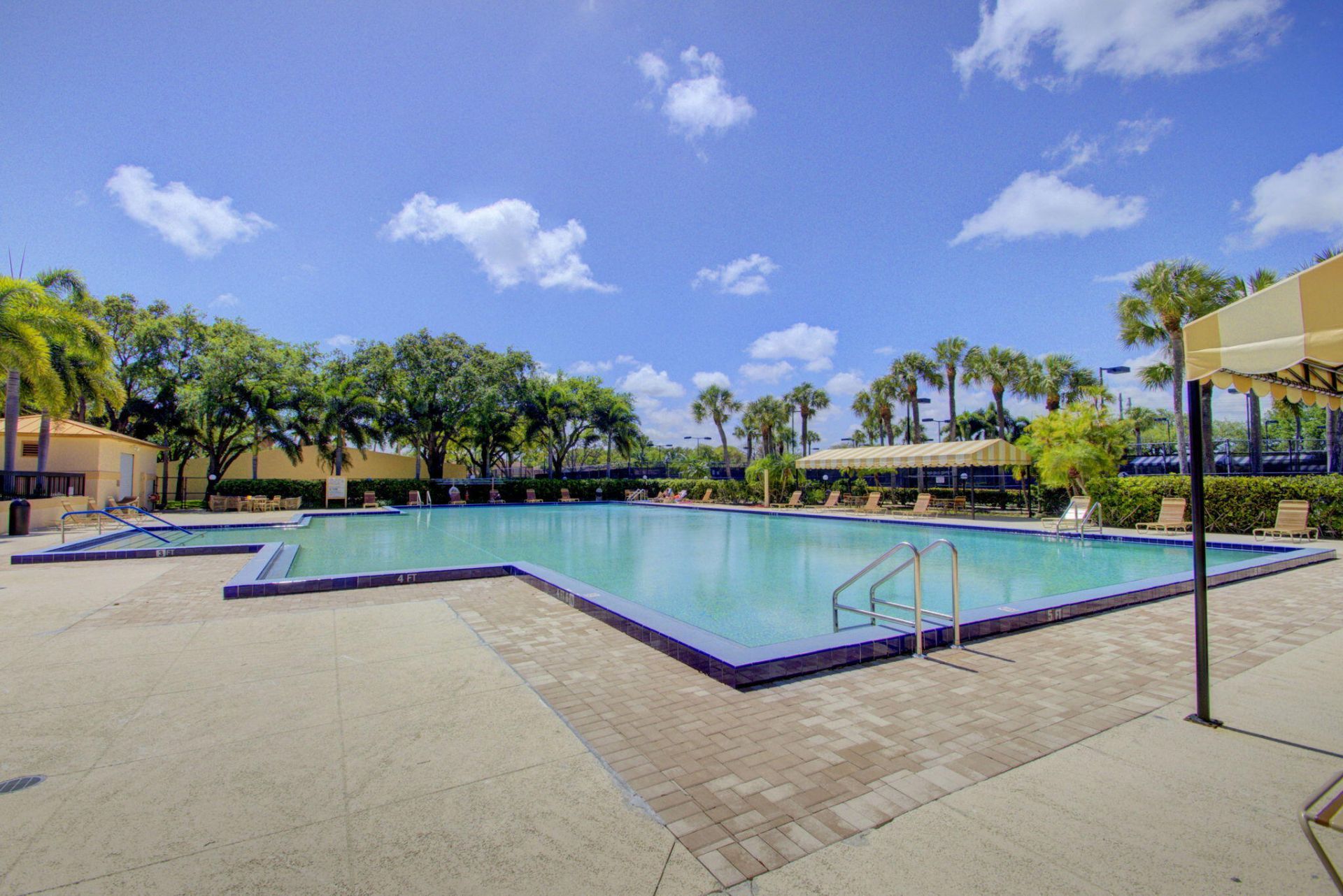 2409 24th Way, West Palm Beach, FL 33407 Photo