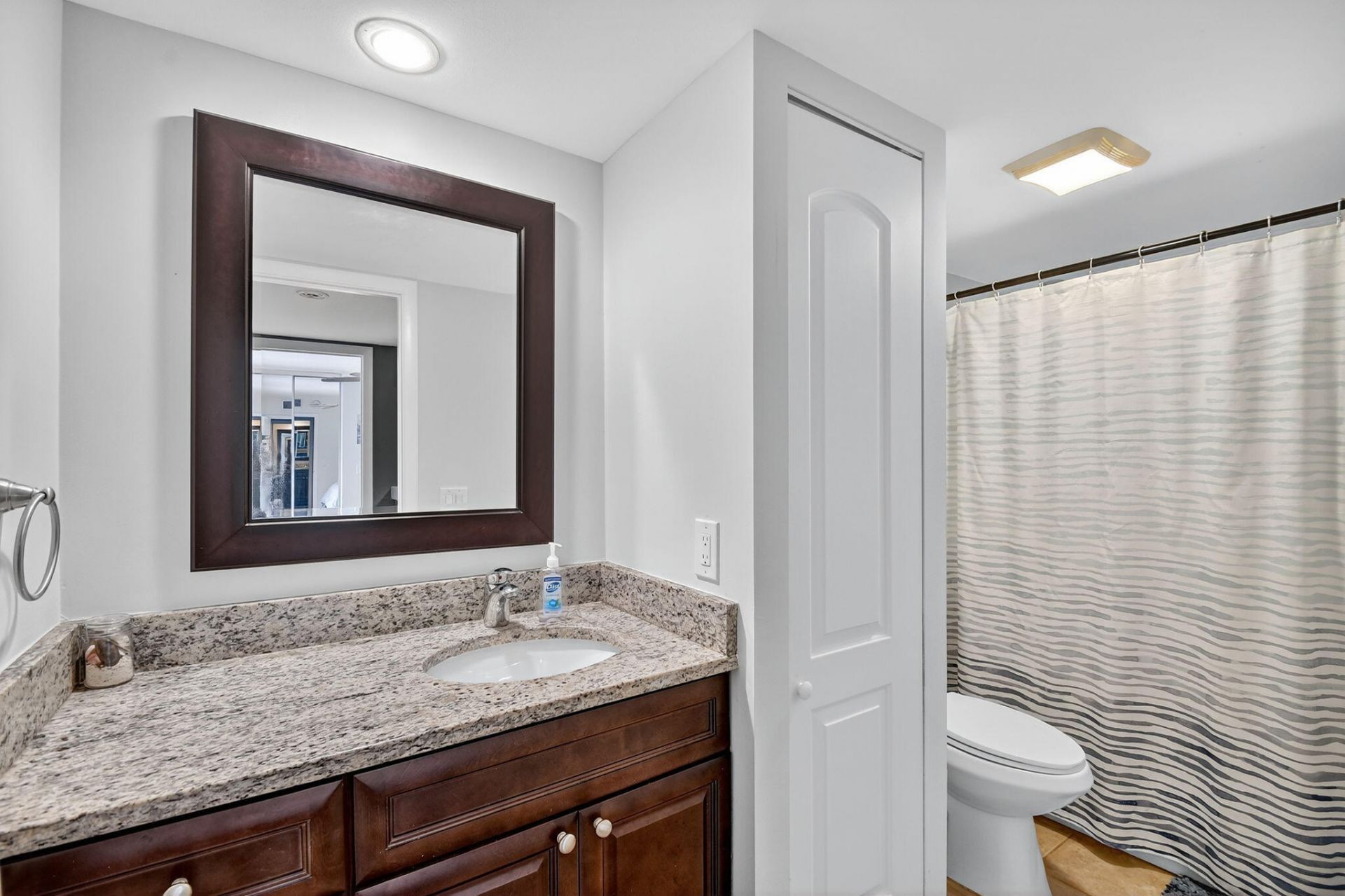 2409 24th Way, West Palm Beach, FL 33407 Photo