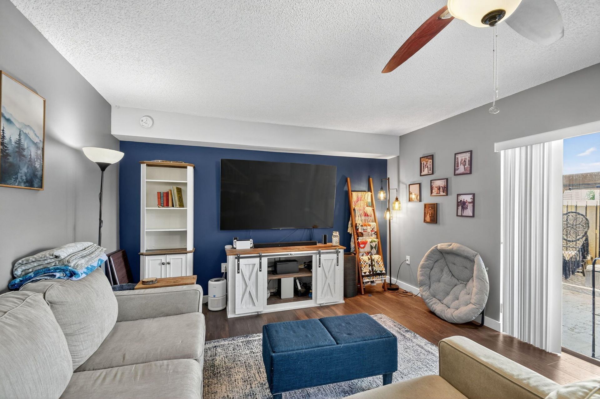 2409 24th Way, West Palm Beach, FL 33407 Photo