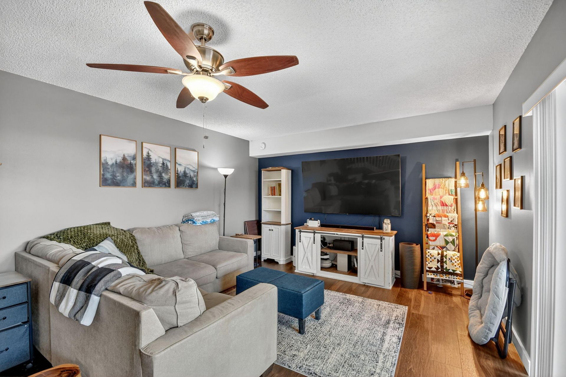 2409 24th Way, West Palm Beach, FL 33407 Photo