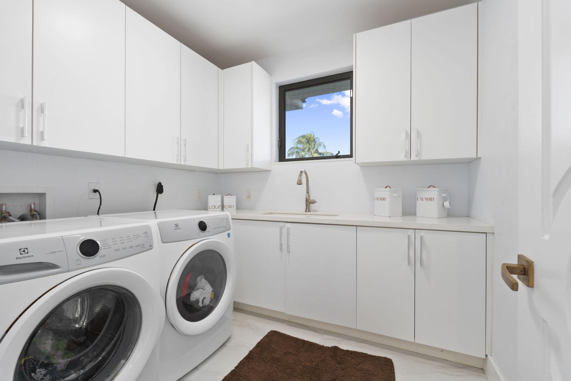 742 Marble Court, Boca Raton, FL 33432 Photo