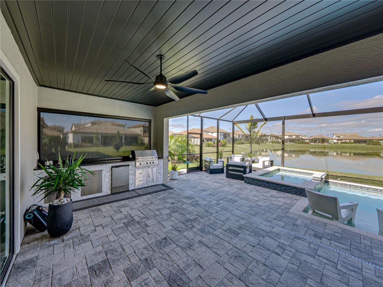 10877 Rustic Timber Loop, San Antonio, FL 33576 Photo