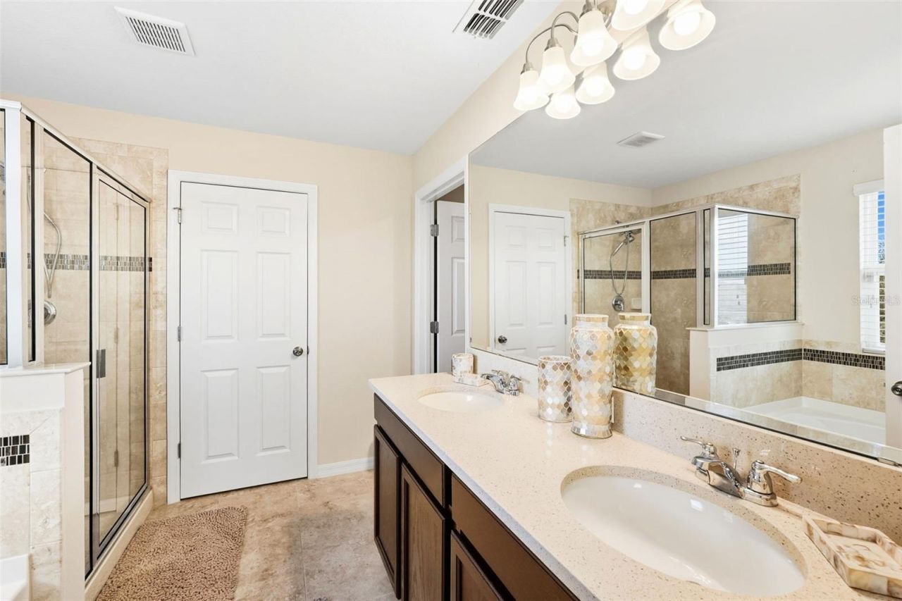 4633 Baymoor Drive, Kissimmee, FL 34758 Photo