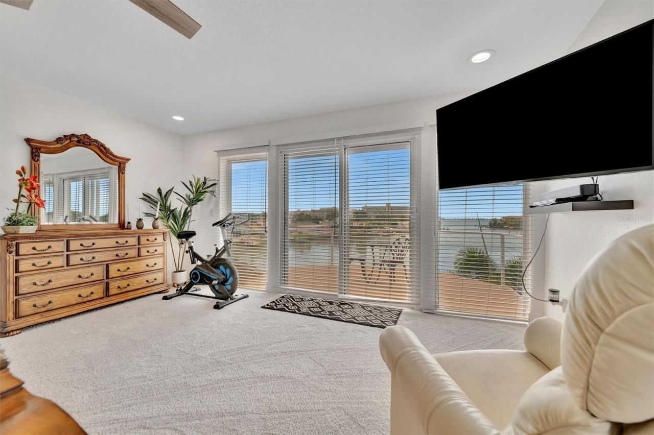 5918 Skimmer Point Boulevard S, Gulfport, FL 33707 Photo