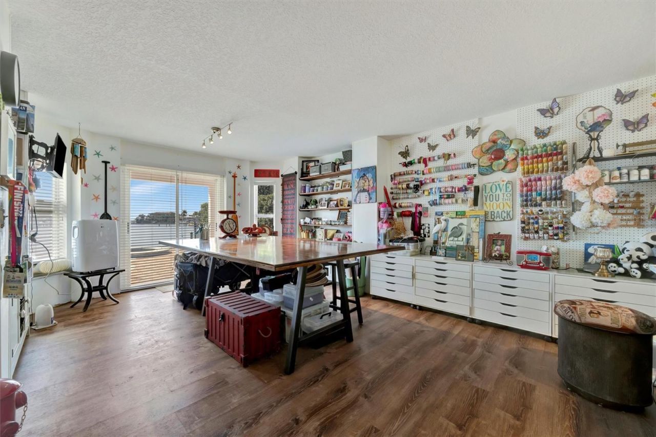 5918 Skimmer Point Boulevard S, Gulfport, FL 33707 Photo