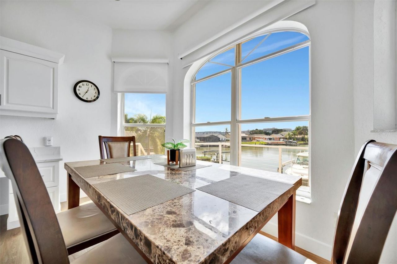 5918 Skimmer Point Boulevard S, Gulfport, FL 33707 Photo