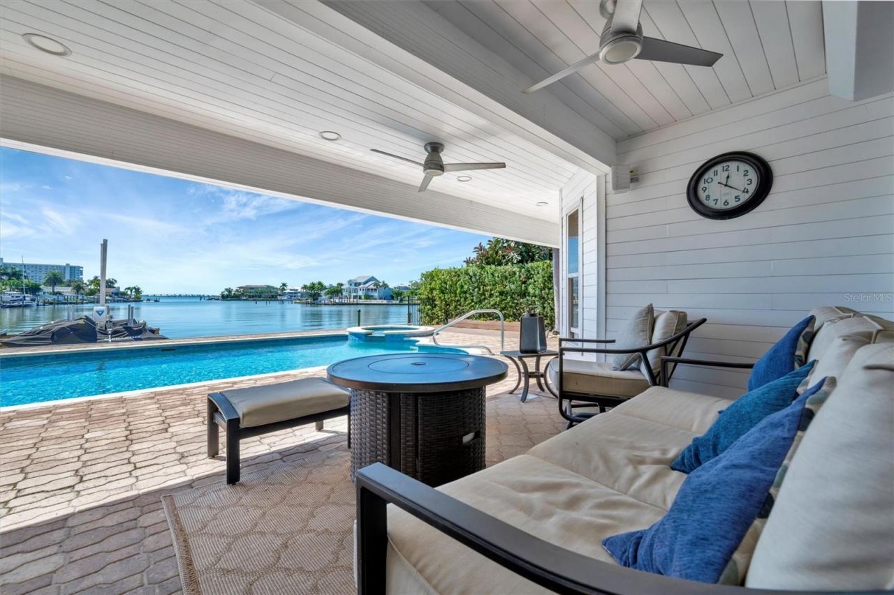 5918 Skimmer Point Boulevard S, Gulfport, FL 33707 Photo