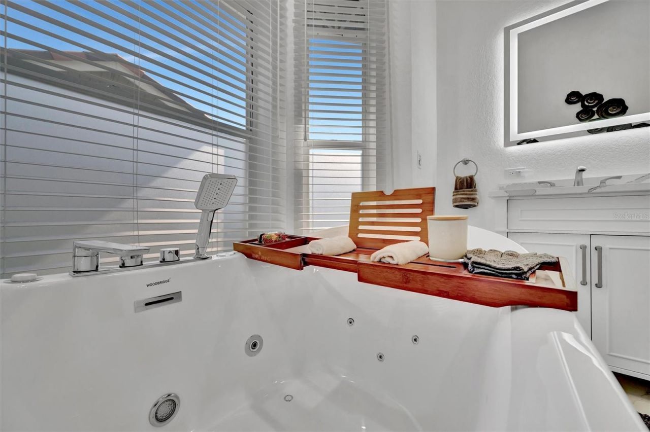 5918 Skimmer Point Boulevard S, Gulfport, FL 33707 Photo