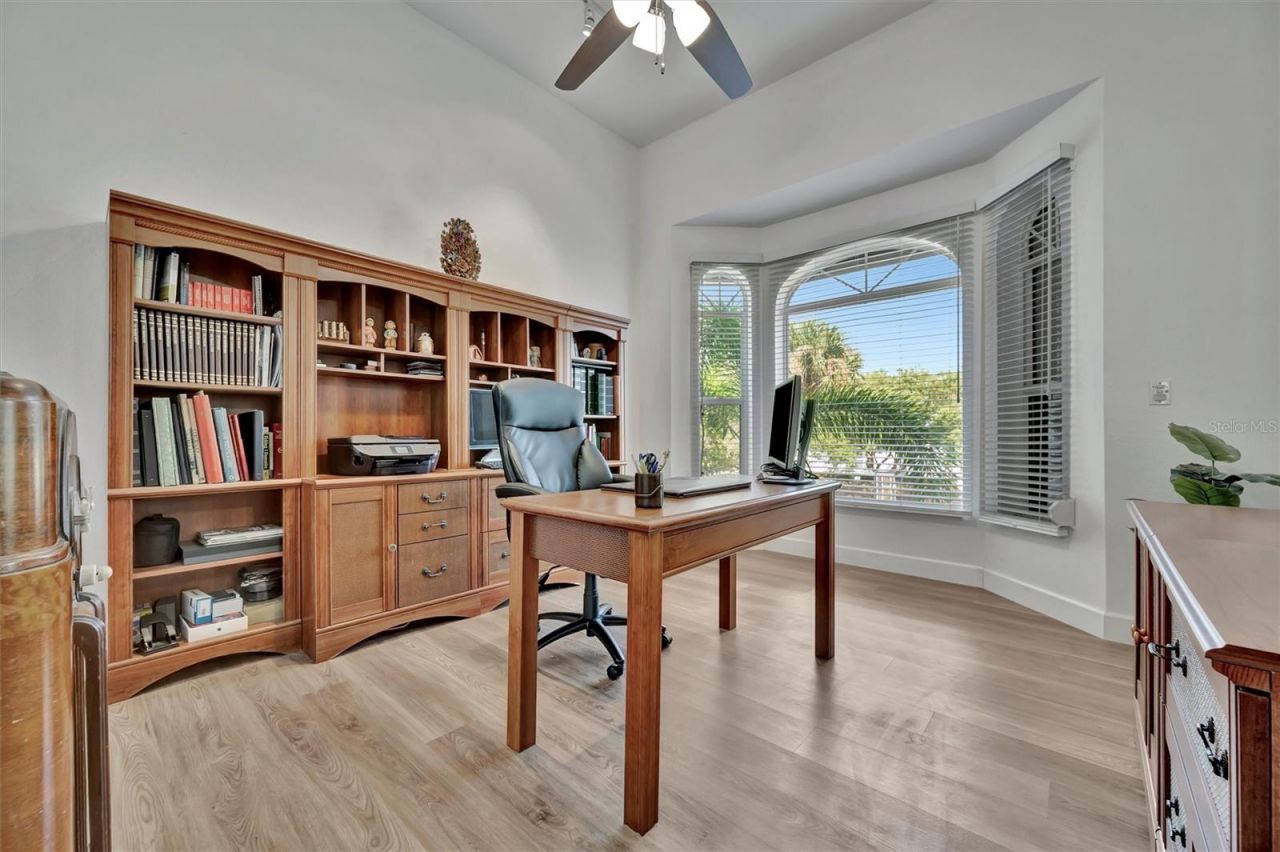 5918 Skimmer Point Boulevard S, Gulfport, FL 33707 Photo