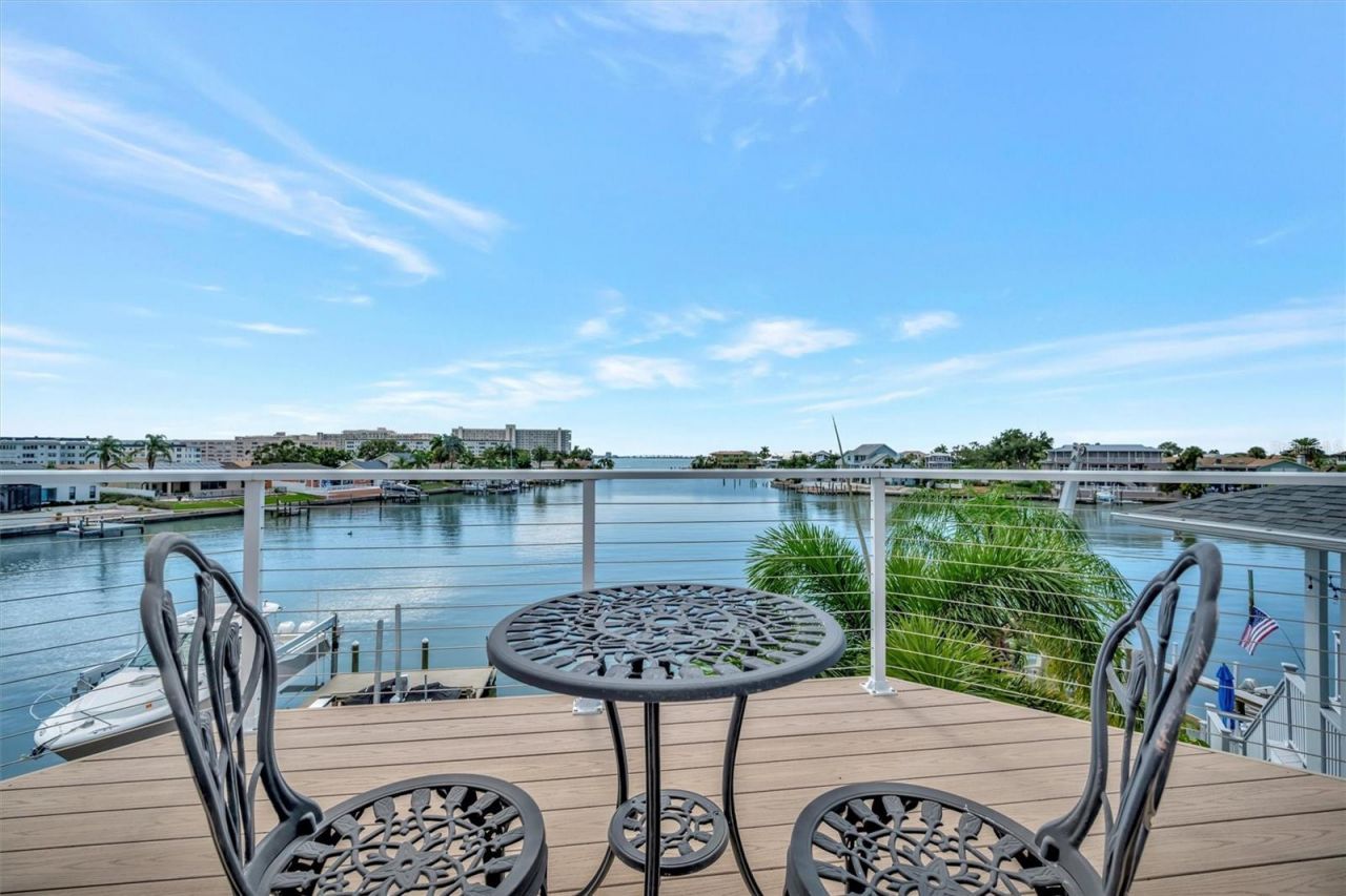 5918 Skimmer Point Boulevard S, Gulfport, FL 33707 Photo