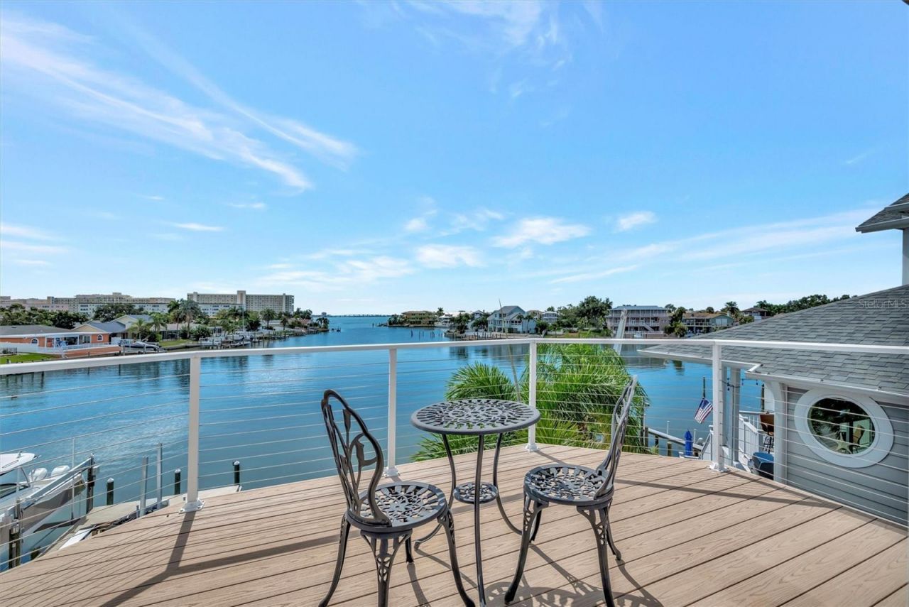 5918 Skimmer Point Boulevard S, Gulfport, FL 33707 Photo