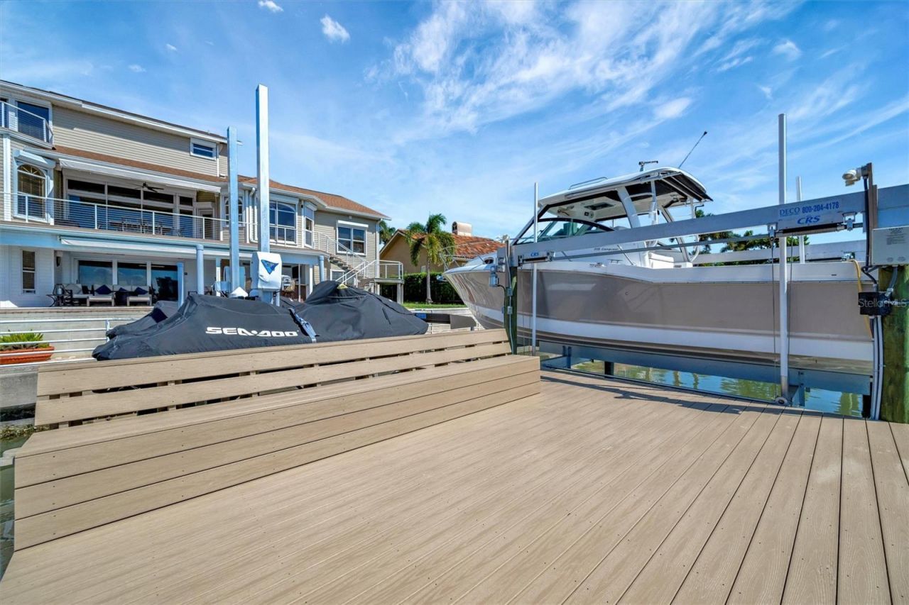 5918 Skimmer Point Boulevard S, Gulfport, FL 33707 Photo