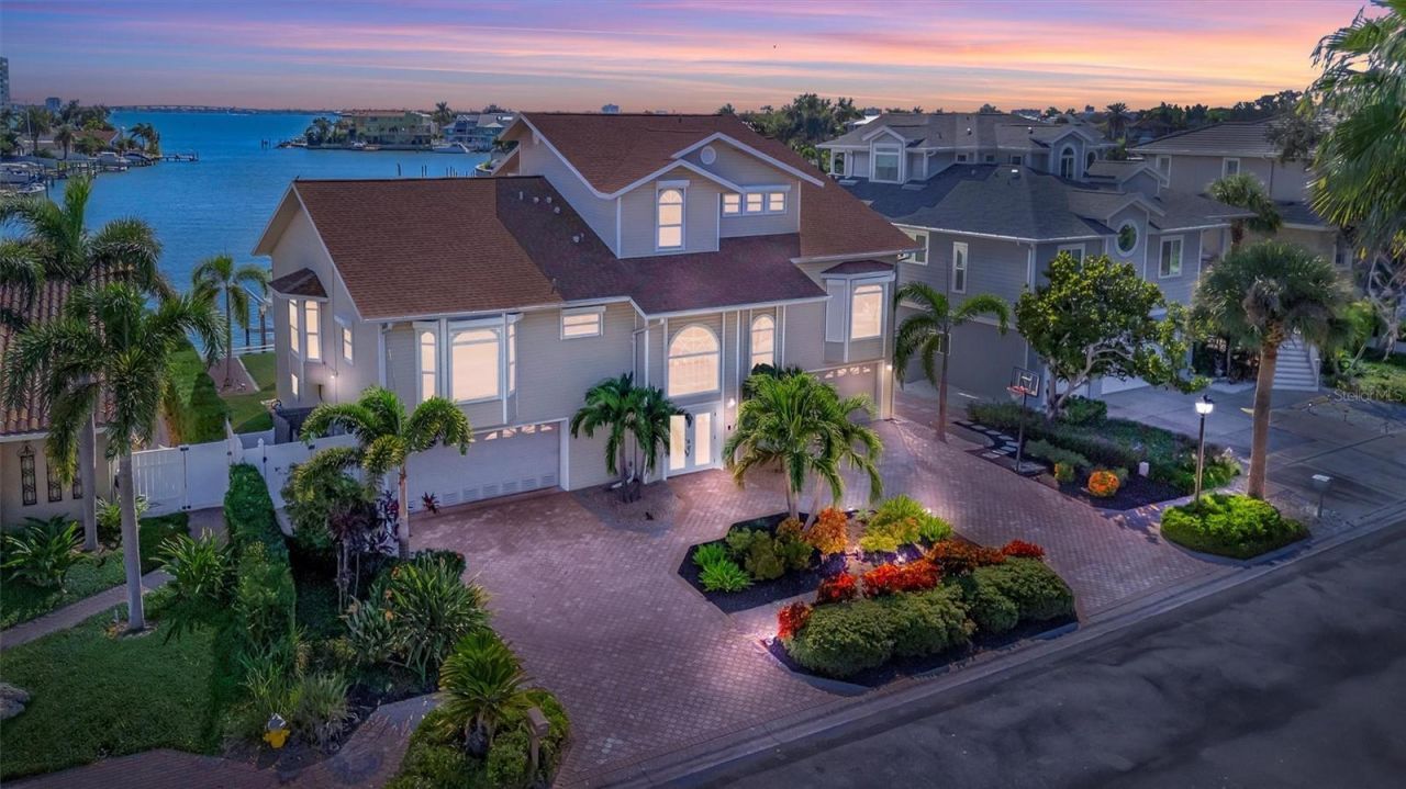 5918 Skimmer Point Boulevard S, Gulfport, FL 33707 Photo