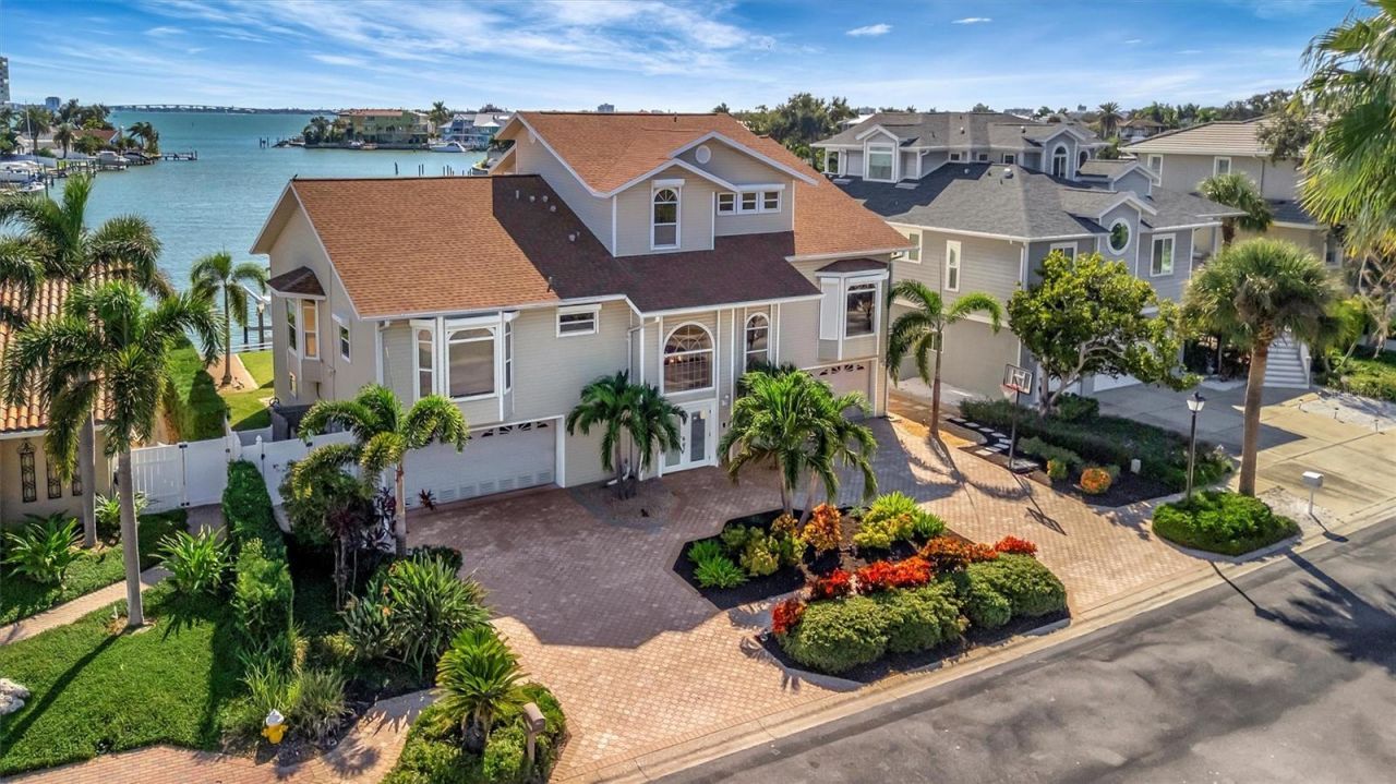 5918 Skimmer Point Boulevard S, Gulfport, FL 33707 Photo