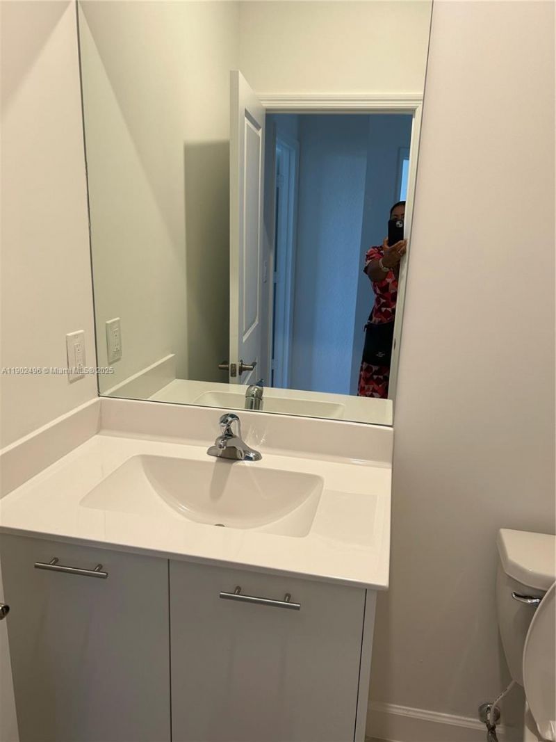 12855 NW 24th Ave, Miami, FL 33167 Photo